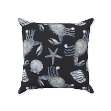 Load image into Gallery viewer, Crabs and Shells Throw Pillows
